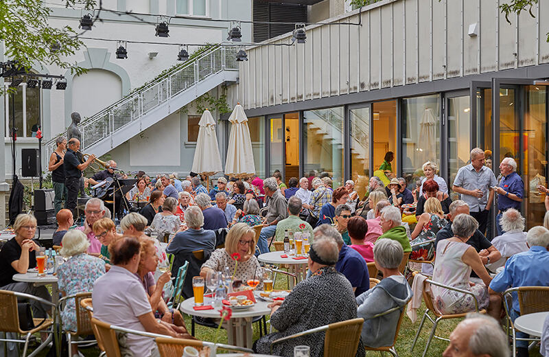 Sommerfest und Finnisage im Edwin Scharff Museum