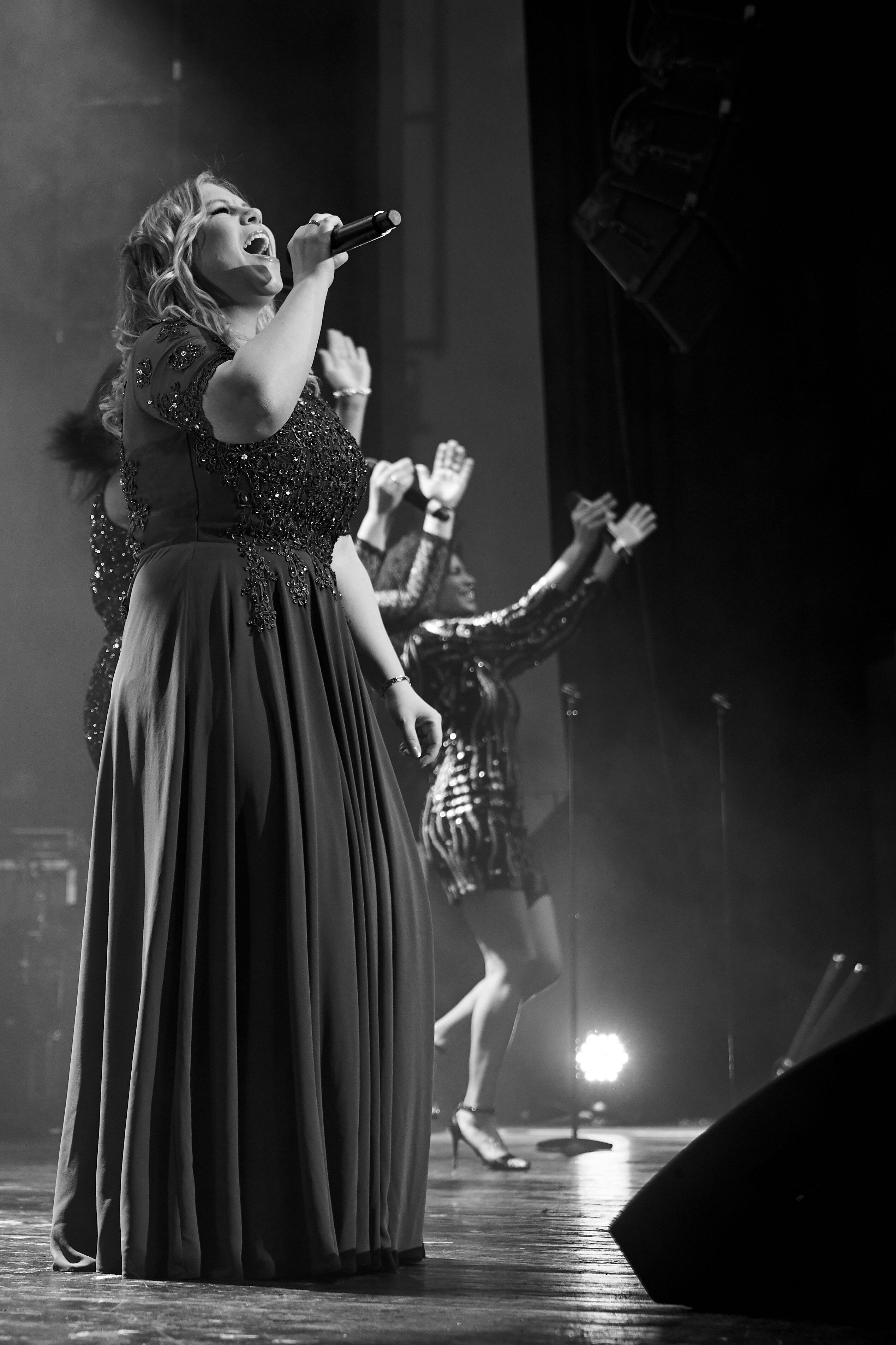 Hello-A Tribute to Adele