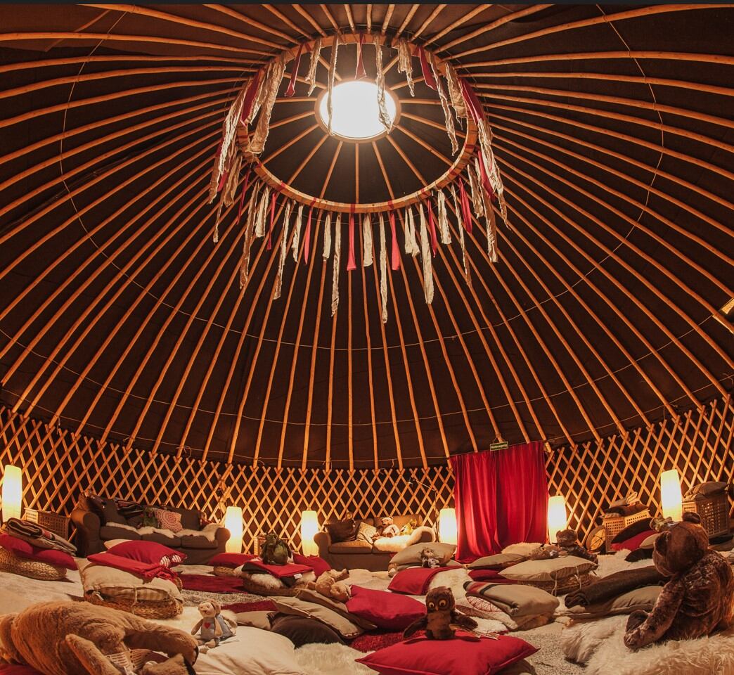 Die Jurte auf dem Weihnachtsmarkt für Kita und Schule