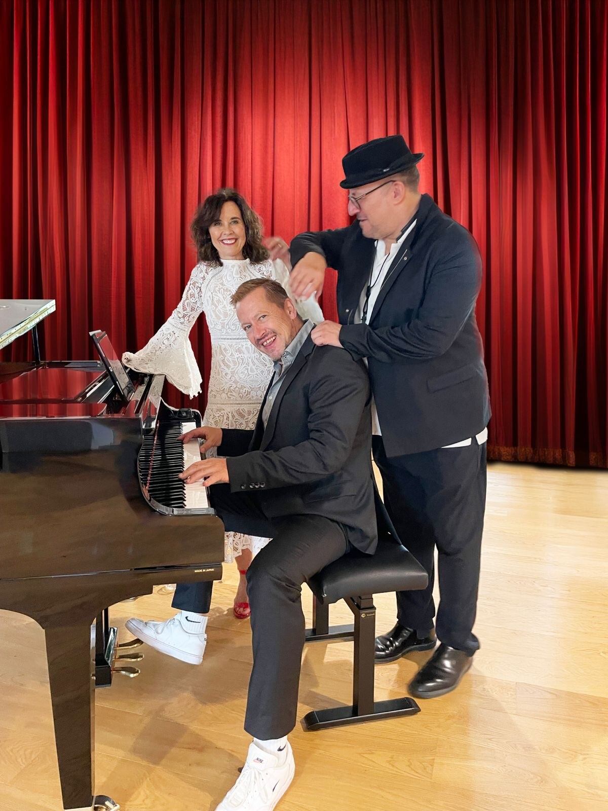 knudsen fessele streit trio