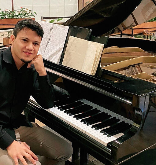 Klavierkonzert: Der brasilianische Pianist Ruben Urbano