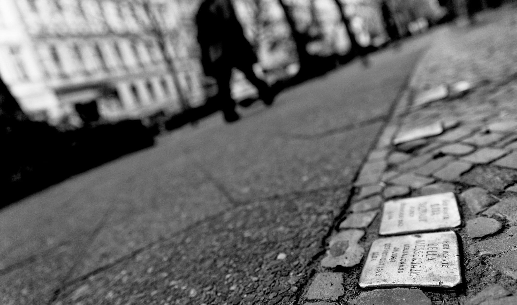 Audiowalk: Begegnungen - ein Stolpersteinprojekt