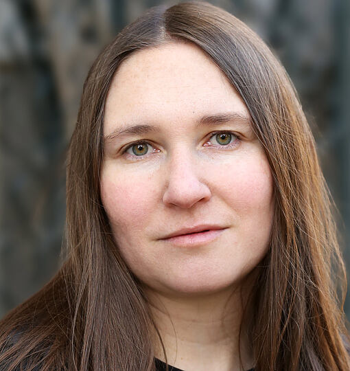 Ulmer Lyriksommer: Kirschen und Gene - Debütantenabend mit Sophia Klink