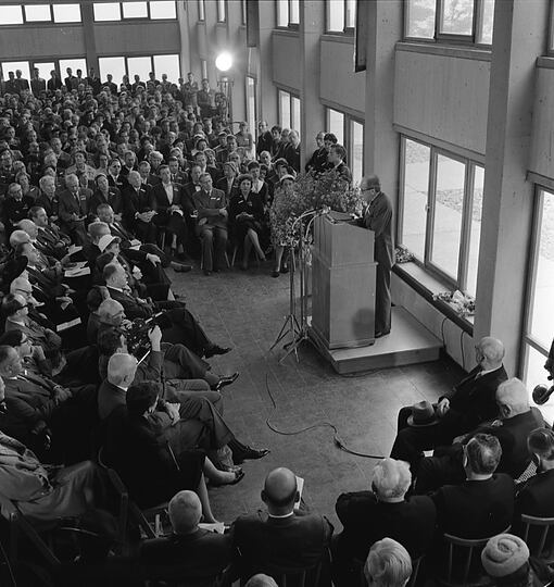 Führung durch die ständige Ausstellung im HfG-Archiv